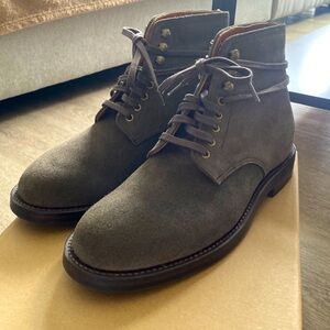 Grant Stone Edward Boot in Loden Suede - Size 6.5D